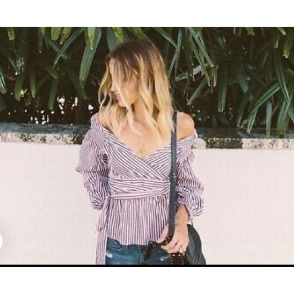 Express Puff Sleeve Off Shoulder Blouse Size LBurgundy White Striped Balloon Top